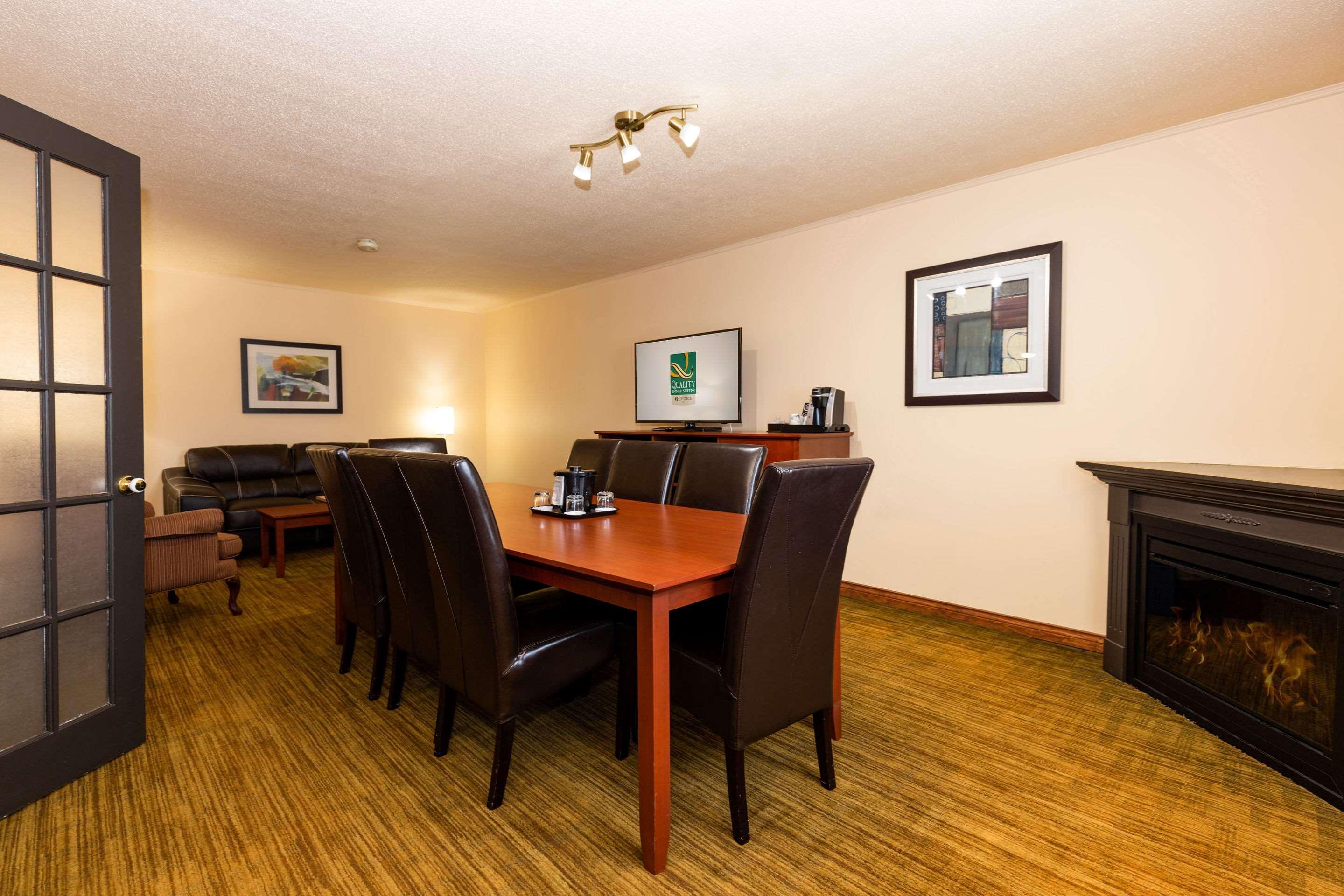 Quality Inn & Suites Matane Zewnętrze zdjęcie