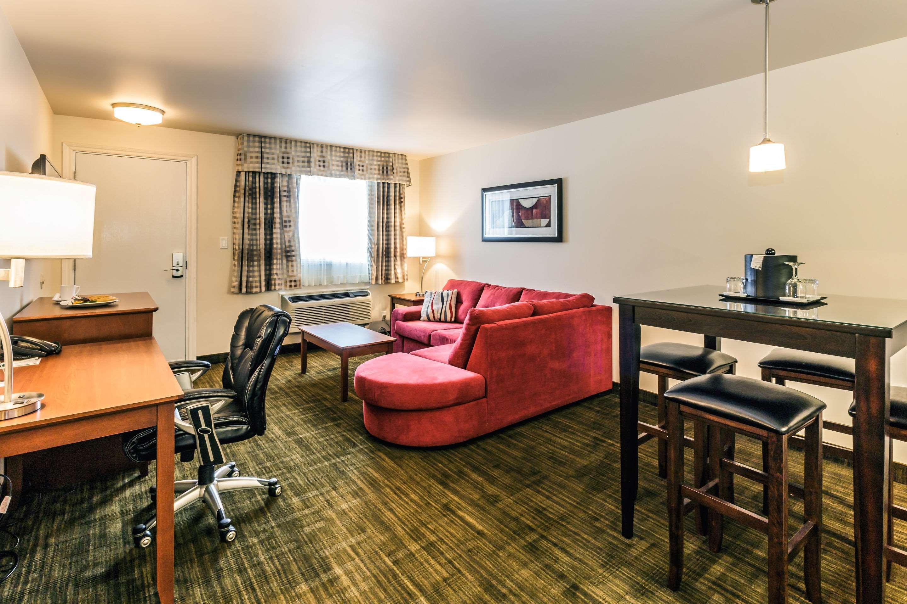 Quality Inn & Suites Matane Zewnętrze zdjęcie